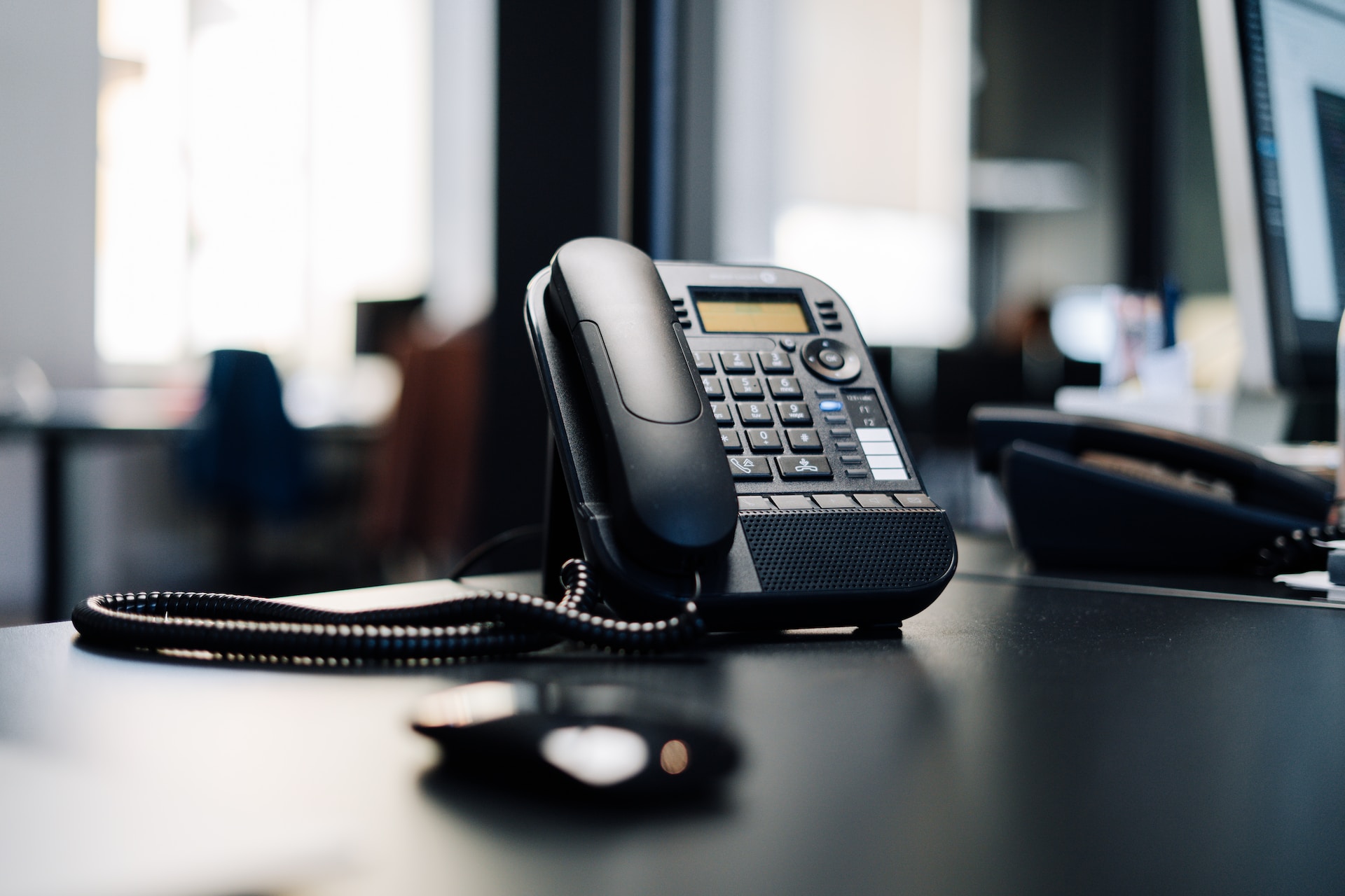 Guide to Choosing the Right Telephone